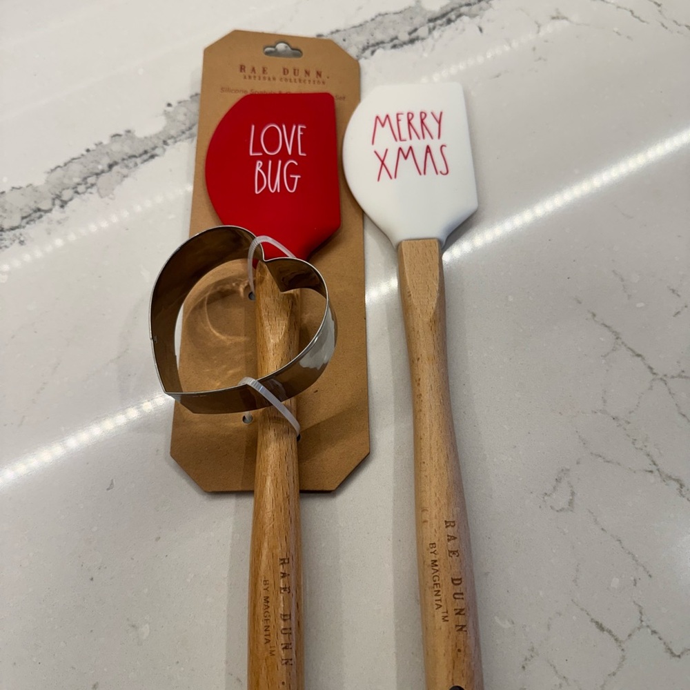 Rae Dunn Artisan Collection Silicone Spatula